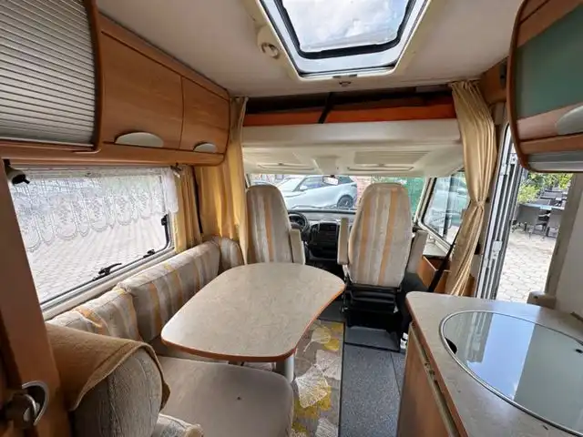 HYMER-ERIBA B 504